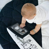 High-Contrast Baby Tummy Time Gallery with Mirror